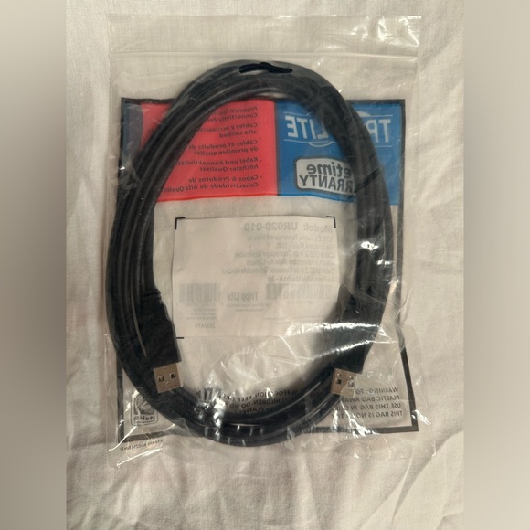 NEW Tripp-Lite USB 2.0 Cable A Male to A Male 10.00' (3.05m) - Picture 2 of 3